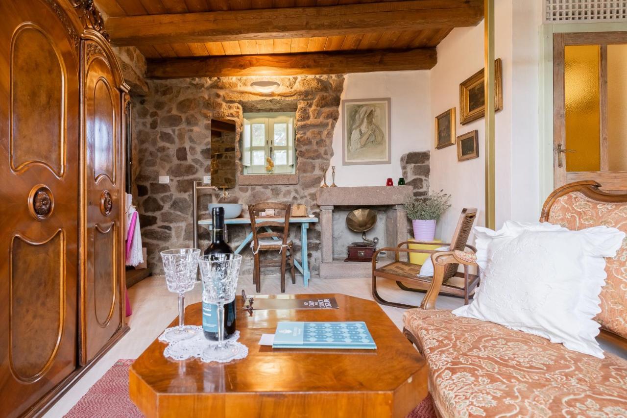 Borgo Lu Puleu Hotel Perfugas Exterior photo