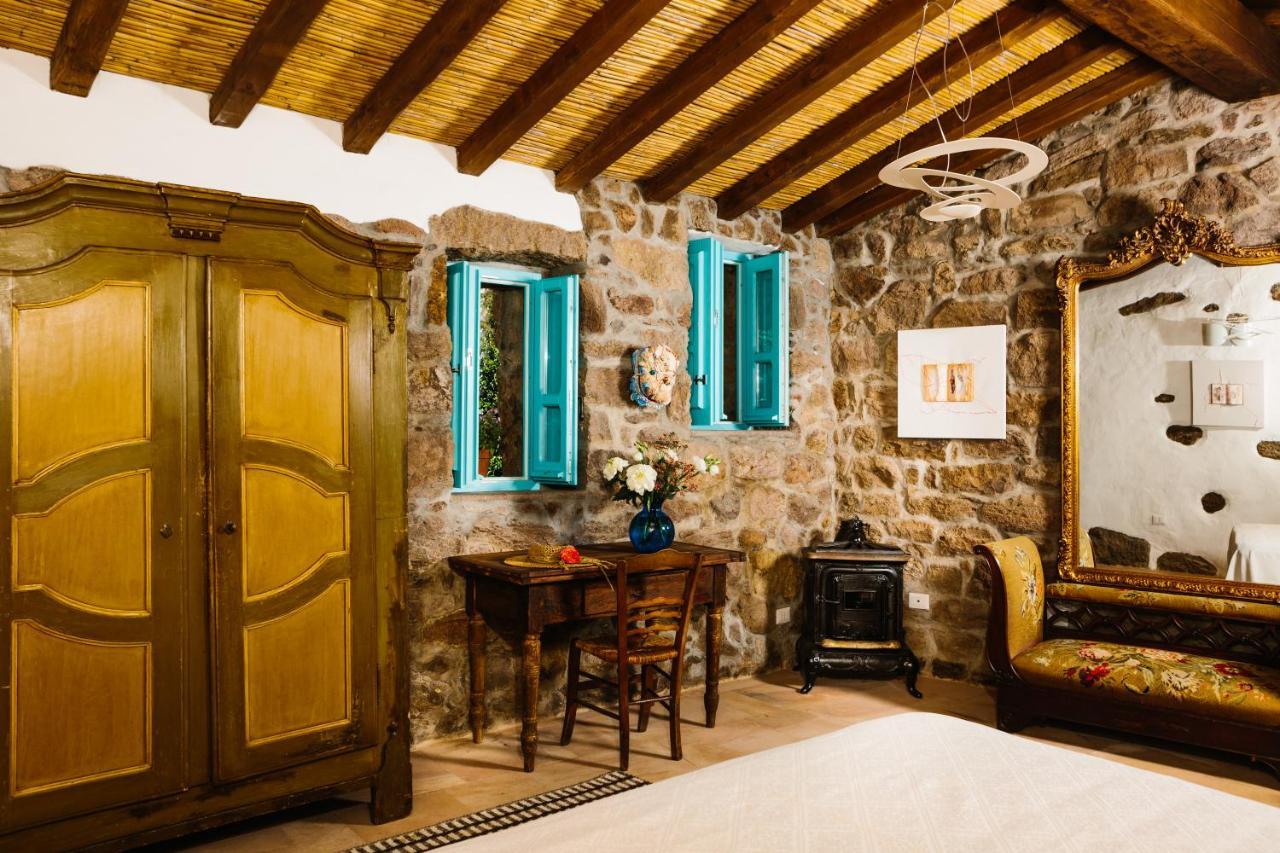 Borgo Lu Puleu Hotel Perfugas Exterior photo